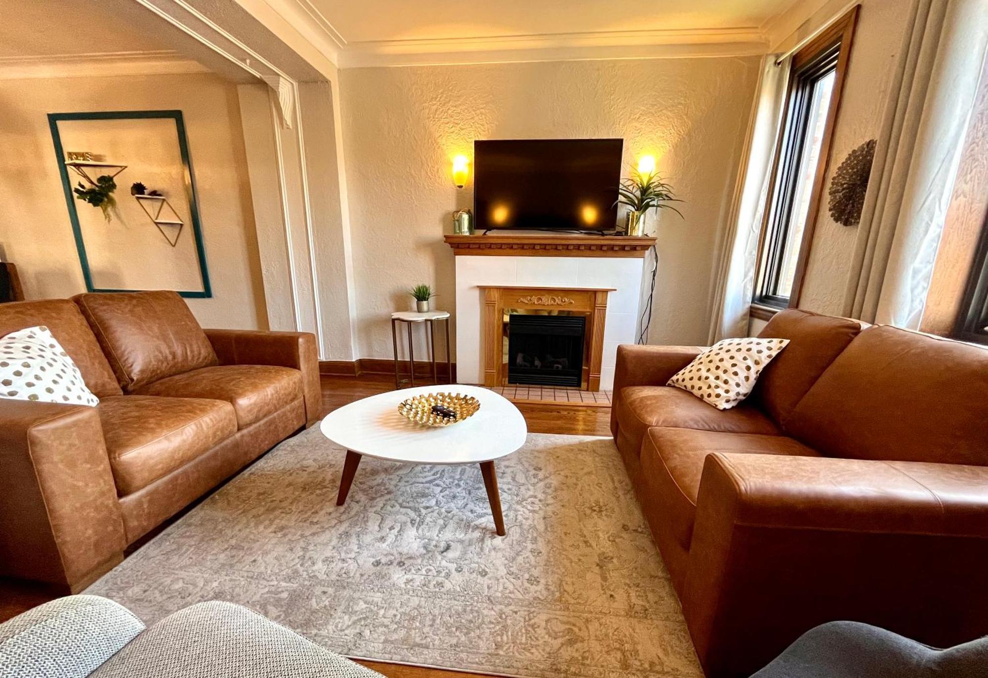 Mtlvacationrentals-The Mtlvr Kisses 蒙特利尔 外观 照片